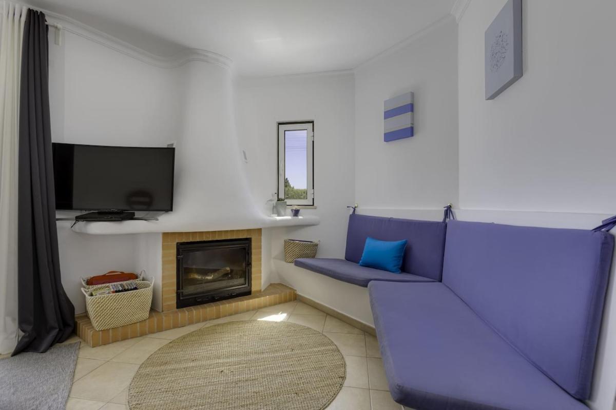 Club - 2 Bedroom Apartment, Air Conditioning And Swimming Pools *